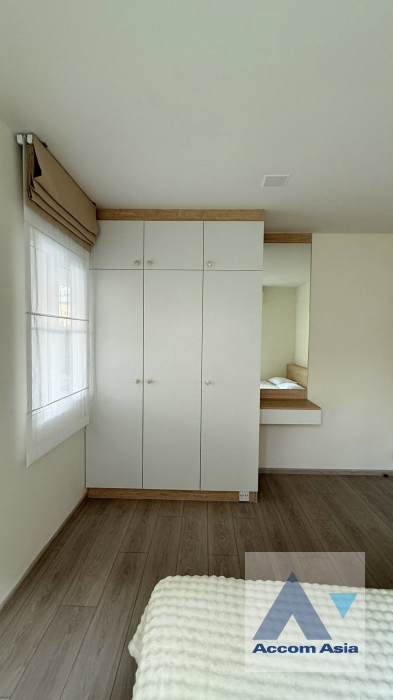 10  4 br House for rent and sale in Samutprakan ,Samutprakan  at Villaggio 3 Srinakarin Bangna AA45580