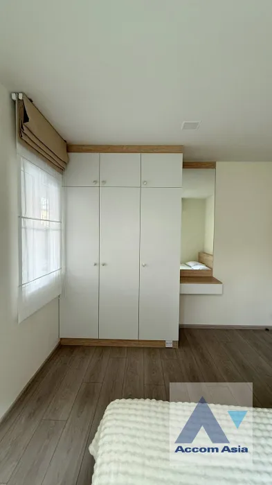 10  4 br House for rent and sale in Samutprakan ,Samutprakan  at Villaggio 3 Srinakarin Bangna AA45580