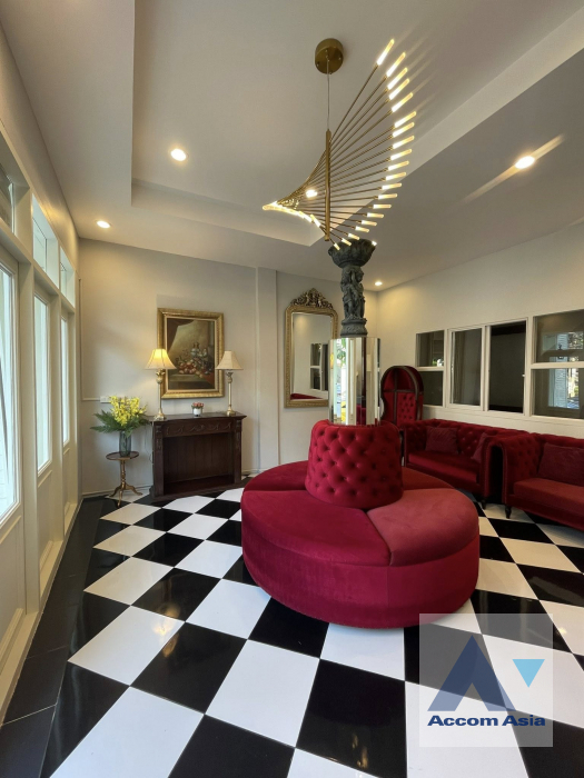 6  5 br House For Rent in Krungthep Kreetha ,Bangkok  AA45581