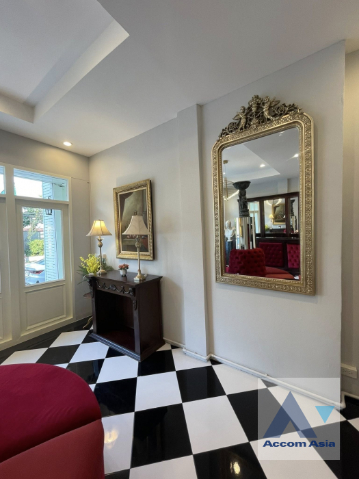 5  5 br House For Rent in Krungthep Kreetha ,Bangkok  AA45581