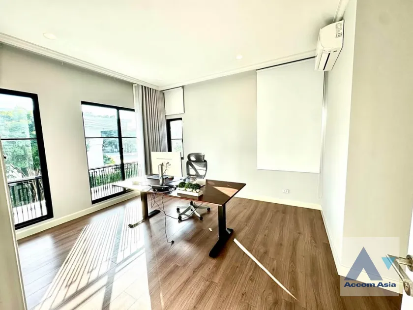 9  4 br House For Rent in Samutprakan ,Samutprakan  at Setthasiri Bangna Suvarnabhumi AA45583