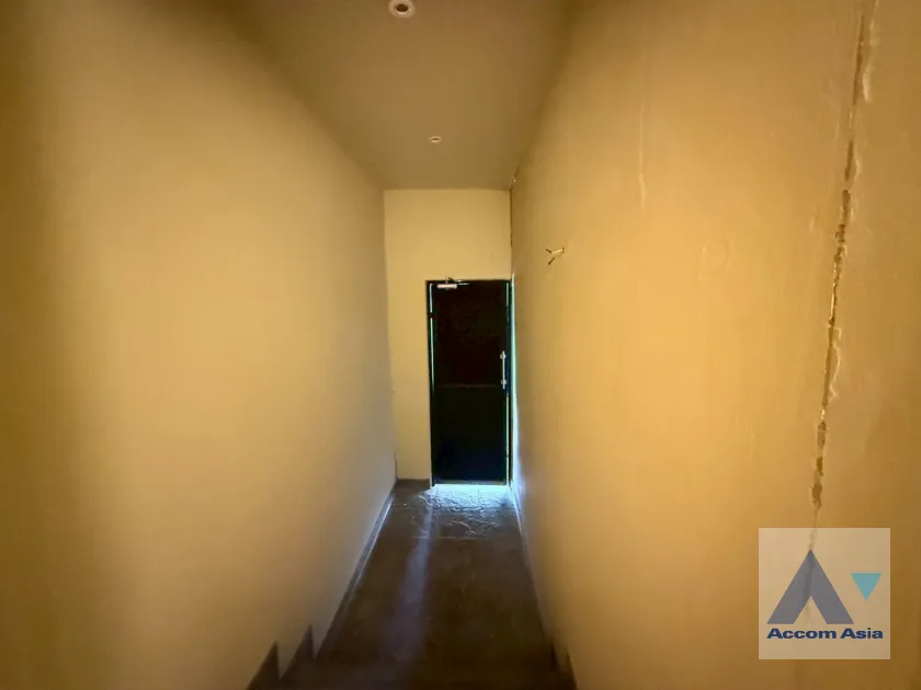 21  House For Rent in Phaholyothin ,Bangkok BTS Saphan-Kwai AA45586