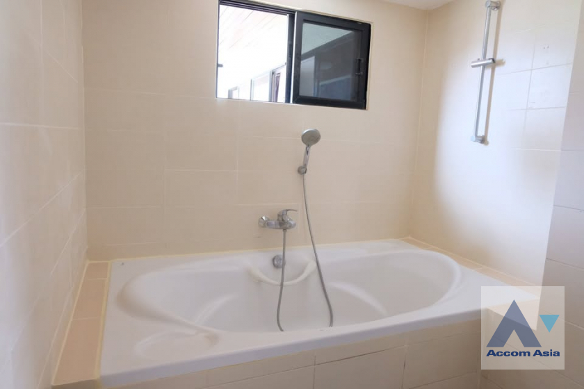 4  3 br Condominium for rent and sale in Sukhumvit ,Bangkok BTS Ekkamai at Beverly Hills Mansion AA45588