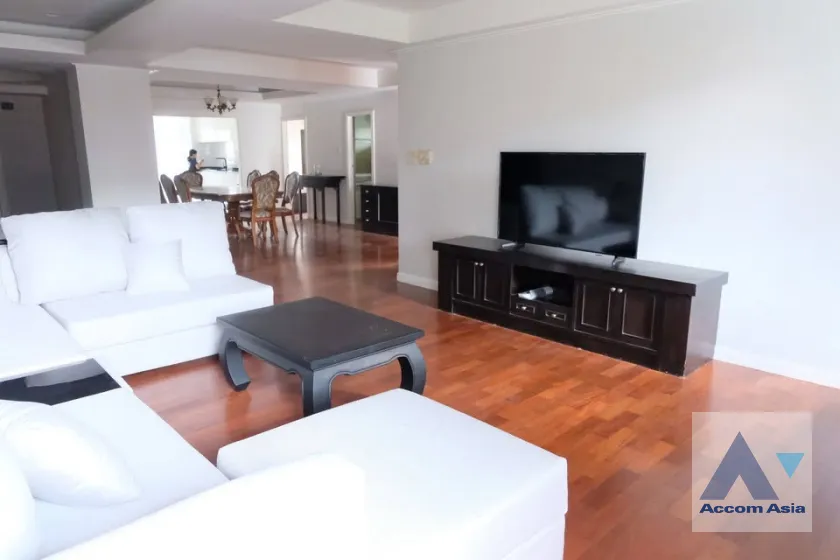 Corner Unit |  Beverly Hills Mansion Condominium  3 Bedroom for Sale & Rent BTS Ekkamai in Sukhumvit Bangkok