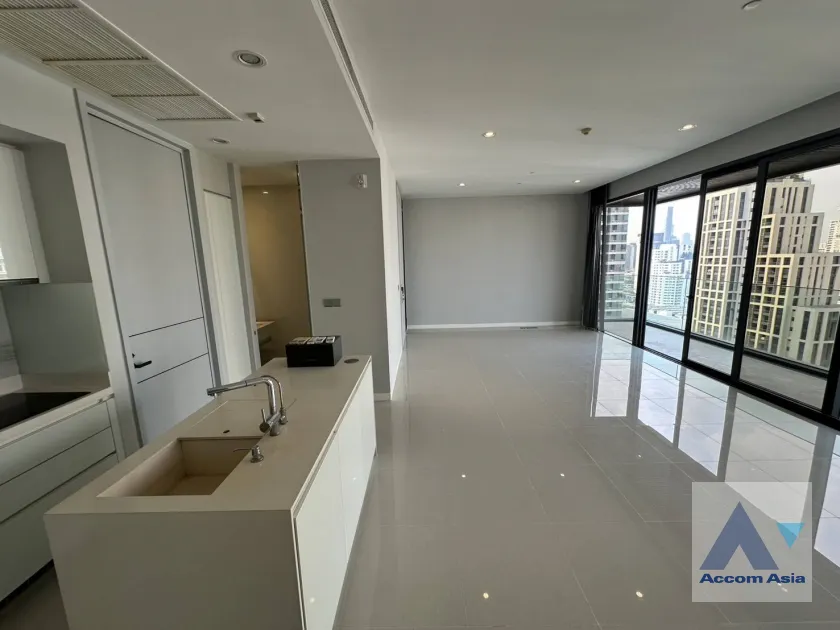  1  2 br Condominium For Rent in Sukhumvit ,Bangkok BTS Phrom Phong at Vittorio Sukhumvit 39 AA45589