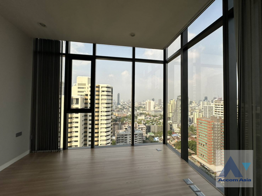 11  2 br Condominium For Rent in Sukhumvit ,Bangkok BTS Phrom Phong at Vittorio Sukhumvit 39 AA45589