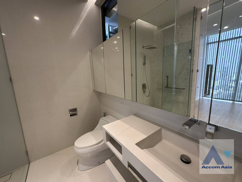 13  2 br Condominium For Rent in Sukhumvit ,Bangkok BTS Phrom Phong at Vittorio Sukhumvit 39 AA45589