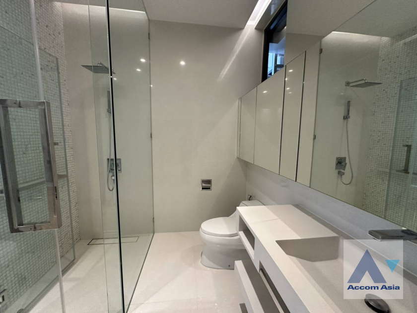 15  2 br Condominium For Rent in Sukhumvit ,Bangkok BTS Phrom Phong at Vittorio Sukhumvit 39 AA45589