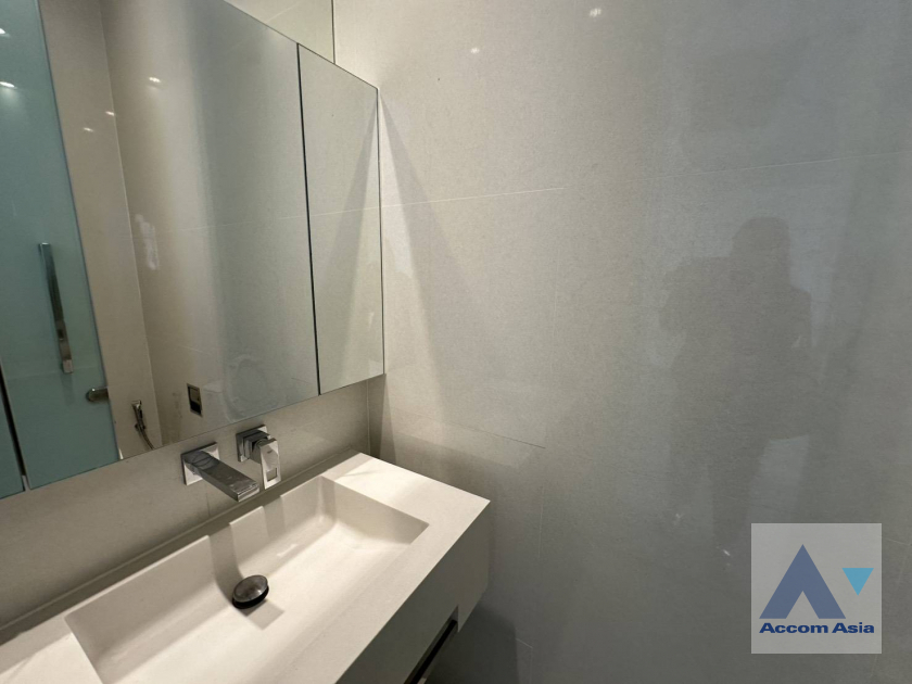 21  2 br Condominium For Rent in Sukhumvit ,Bangkok BTS Phrom Phong at Vittorio Sukhumvit 39 AA45589