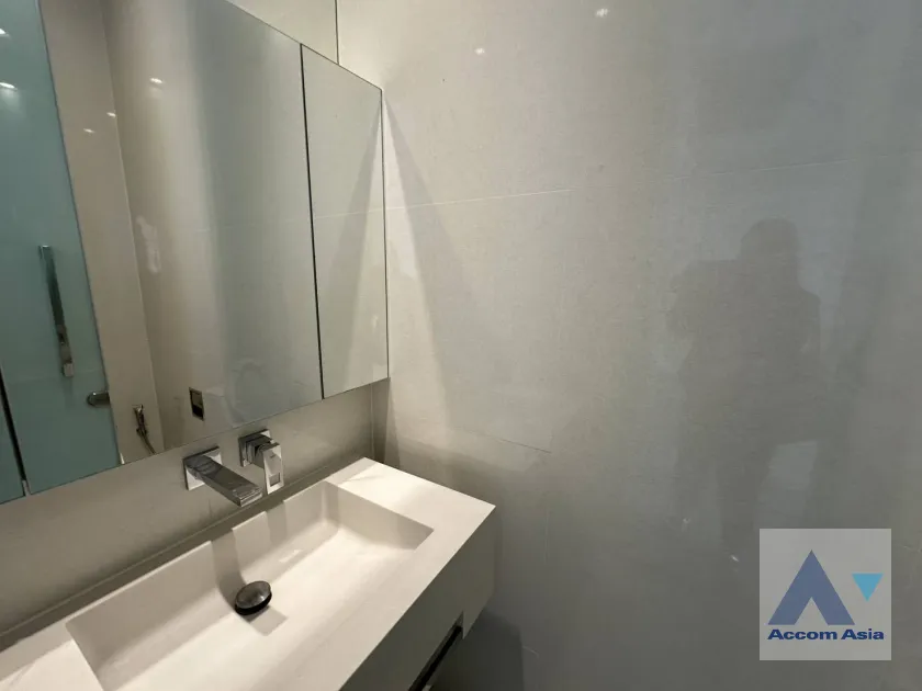 21  2 br Condominium For Rent in Sukhumvit ,Bangkok BTS Phrom Phong at Vittorio Sukhumvit 39 AA45589