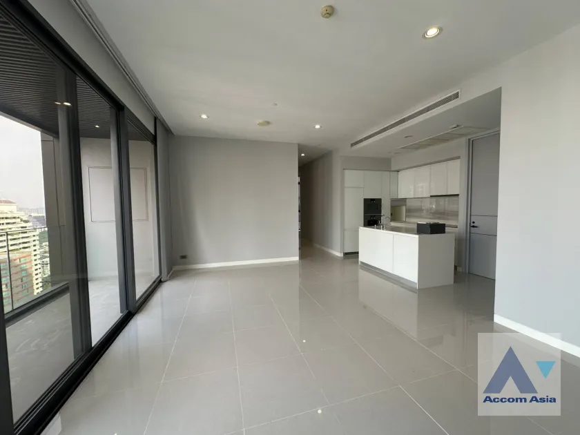 unit 2 Bedrooms  Condominium For Rent in Sukhumvit, Bangkok  near BTS Phrom Phong (AA45589)