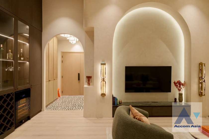  2  4 br Townhouse For Sale in Lat Phrao ,Bangkok MRT Huai Khwang AA45590