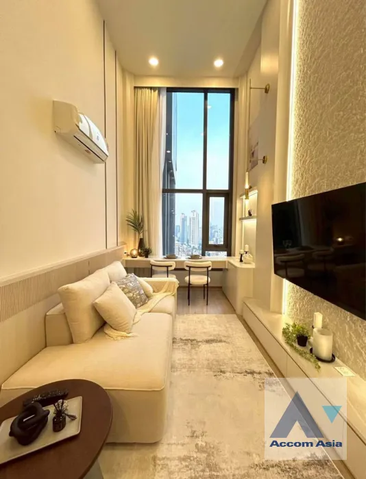 Duplex Condo |  Life Rama 4-Asoke Condominium  1 Bedroom for Sale & Rent MRT Queen Sirikit National Convention Center in Sukhumvit Bangkok