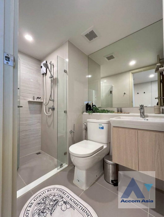 6  1 br Condominium for rent and sale in Sukhumvit ,Bangkok MRT Queen Sirikit National Convention Center at Life Rama 4-Asoke AA45591