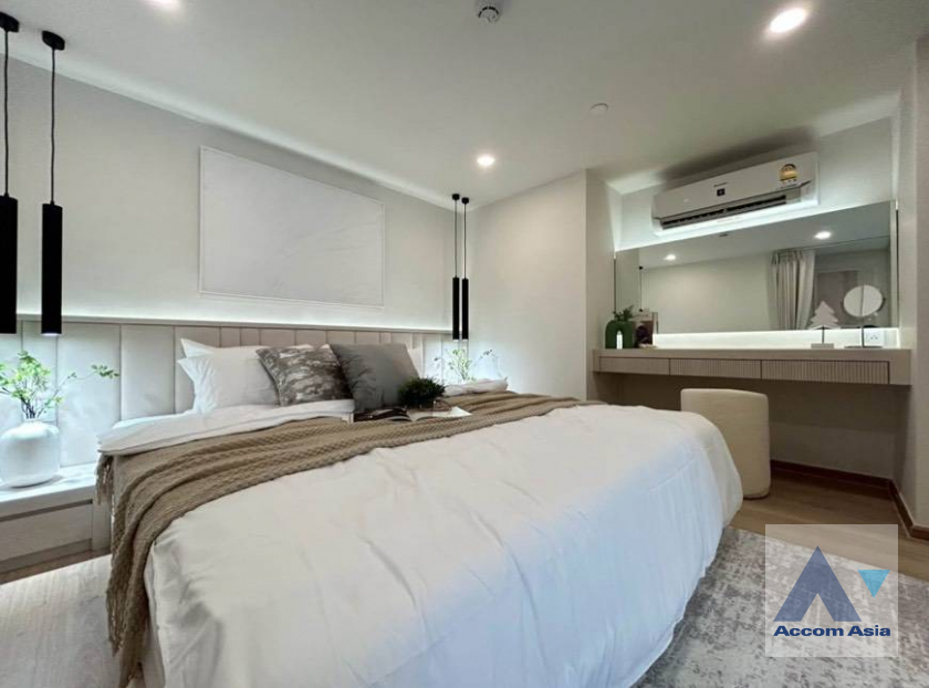 4  1 br Condominium for rent and sale in Sukhumvit ,Bangkok MRT Queen Sirikit National Convention Center at Life Rama 4-Asoke AA45591