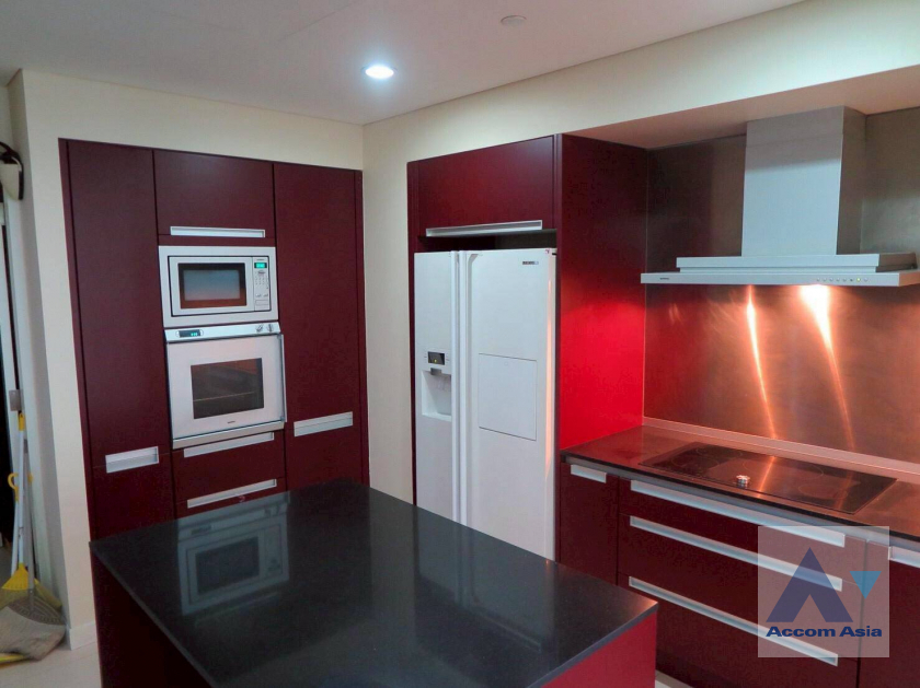 6  3 br Condominium For Rent in Ploenchit ,Bangkok BTS Chitlom at The Park Chidlom AA45595