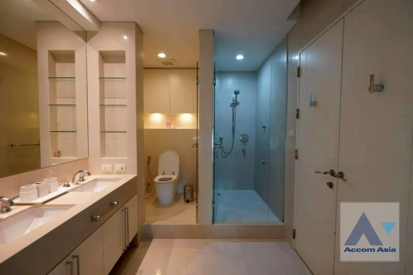 12  3 br Condominium For Rent in Ploenchit ,Bangkok BTS Chitlom at The Park Chidlom AA45595