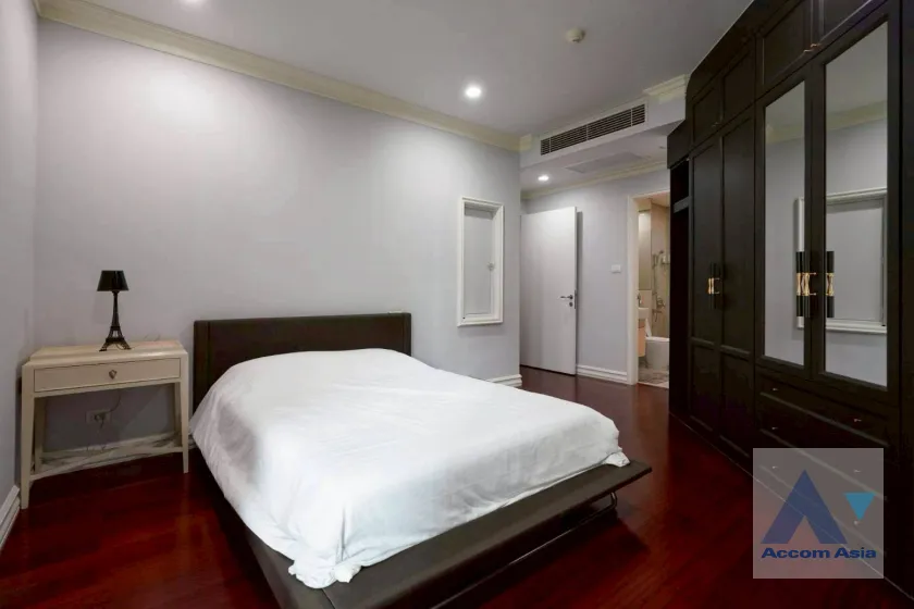 14  3 br Condominium For Rent in Ploenchit ,Bangkok BTS Chitlom at The Park Chidlom AA45595