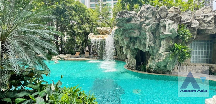  2  3 br Condominium For Rent in Ploenchit ,Bangkok BTS Chitlom at The Park Chidlom AA45597