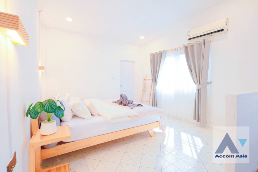 7  3 br House For Rent in Ratchadaphisek ,Bangkok MRT Thailand Cultural Center AA45601