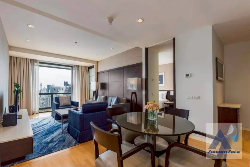 Apartment For Rent & Sale in Sukhumvit, Bangkok Code AA45604