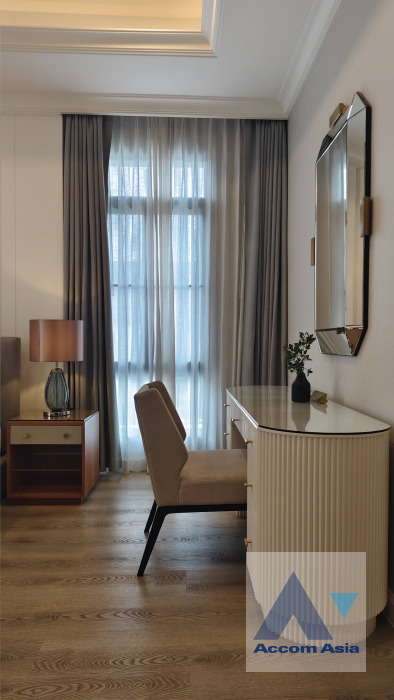 11  5 br House for rent and sale in Latkrabang ,Bangkok ARL Ban Thap Chang at Nantawan Rama 9 New Krungthepkreetha AA45609