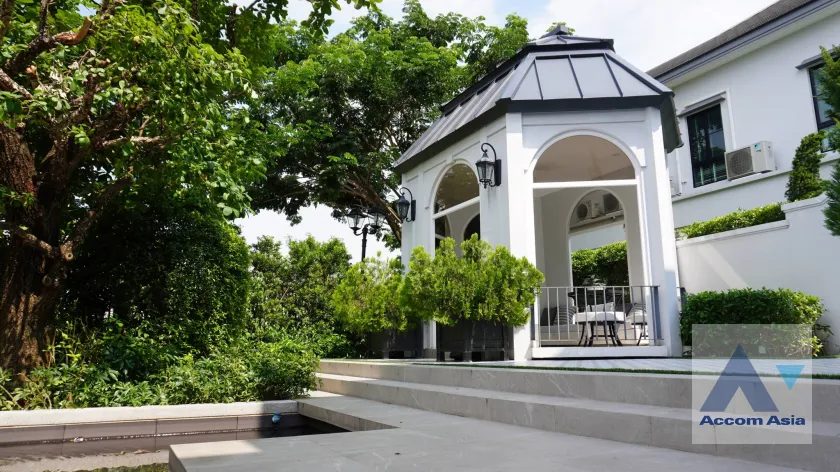 17  5 br House for rent and sale in Latkrabang ,Bangkok ARL Ban Thap Chang at Nantawan Rama 9 New Krungthepkreetha AA45609