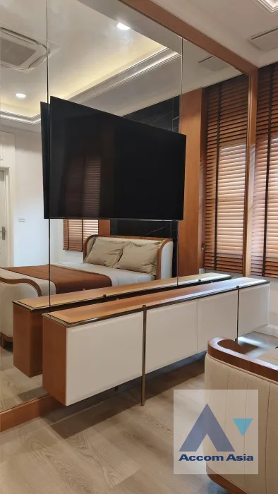 8  5 br House for rent and sale in Latkrabang ,Bangkok ARL Ban Thap Chang at Nantawan Rama 9 New Krungthepkreetha AA45609