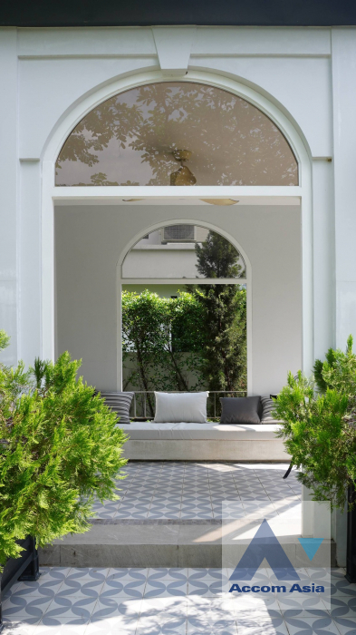 18  5 br House for rent and sale in Latkrabang ,Bangkok ARL Ban Thap Chang at Nantawan Rama 9 New Krungthepkreetha AA45609