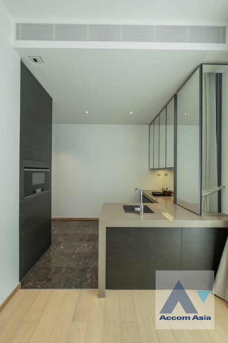 4  1 br Condominium for rent and sale in Ploenchit ,Bangkok BTS Chitlom at 28 Chidlom AA45610