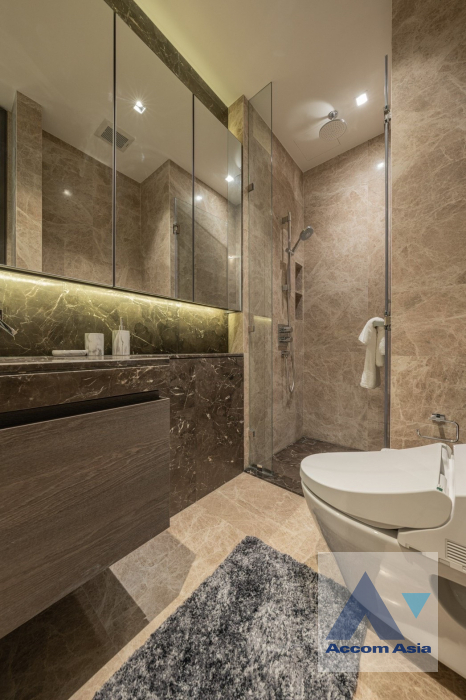 7  1 br Condominium for rent and sale in Ploenchit ,Bangkok BTS Chitlom at 28 Chidlom AA45610