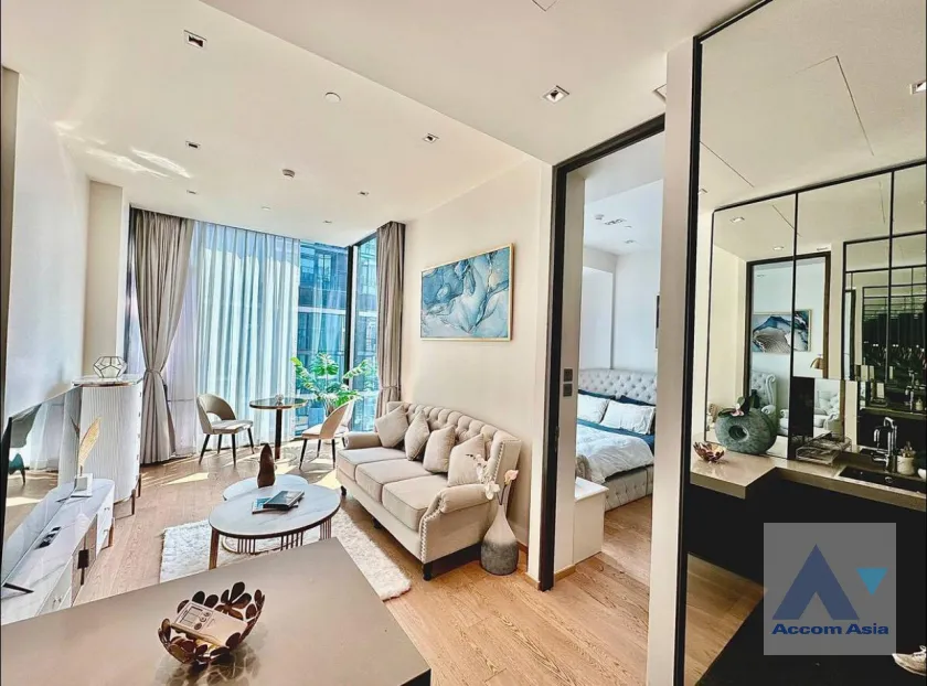 Fully Furnished |  28 Chidlom Condominium  1 Bedroom for Sale & Rent BTS Chitlom in Ploenchit Bangkok