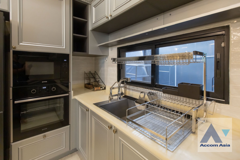 6  4 br House For Rent in Ratchadaphisek ,Bangkok  at Artale Ekkamai Ramintra AA45615