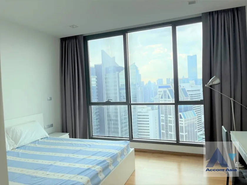 unitFully Furnished, Corner Unit |  3 Bedrooms  Condominium For Rent & Sale in Sukhumvit, Bangkok  near BTS Nana (AA45618)