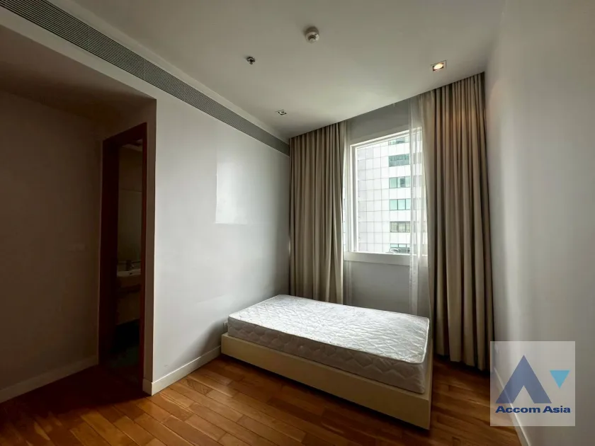 5  3 br Condominium for rent and sale in Sukhumvit ,Bangkok MRT Sukhumvit - BTS Asok at Millennium Residence @ Sukhumvit AA45621