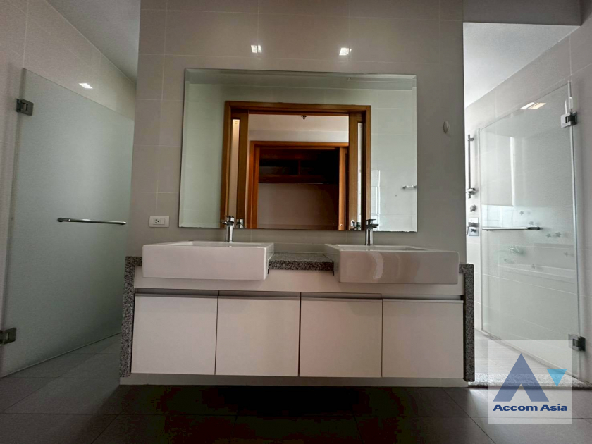 15  3 br Condominium for rent and sale in Sukhumvit ,Bangkok MRT Sukhumvit - BTS Asok at Millennium Residence @ Sukhumvit AA45621