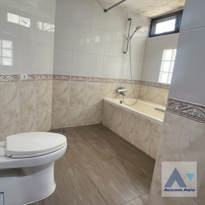 11  3 br Apartment For Rent in Sukhumvit ,Bangkok BTS Phrom Phong at Family Size Residence Starting at 280 Sqm AA45628