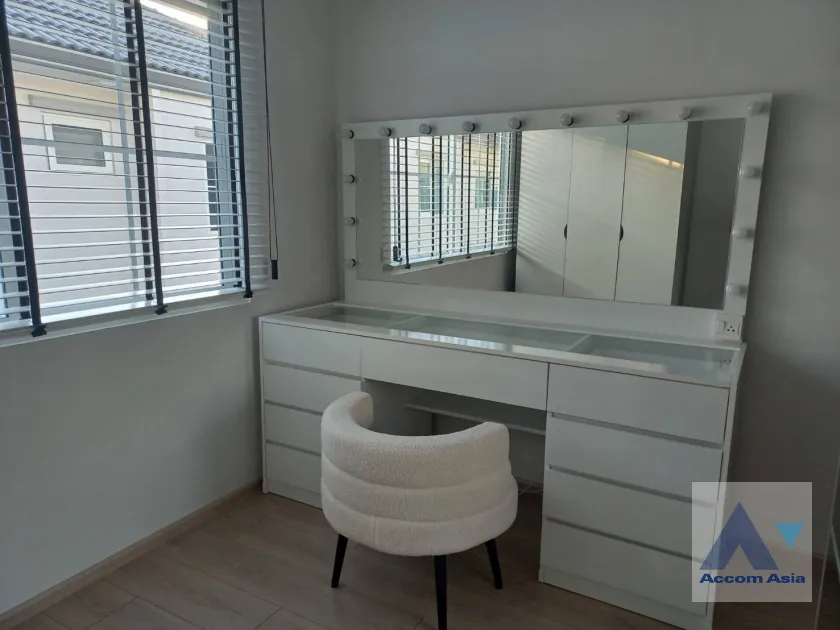 17  2 br House for rent and sale in Samutprakan ,Samutprakan  at Villaggio 3 Srinakarin Bangna AA45632