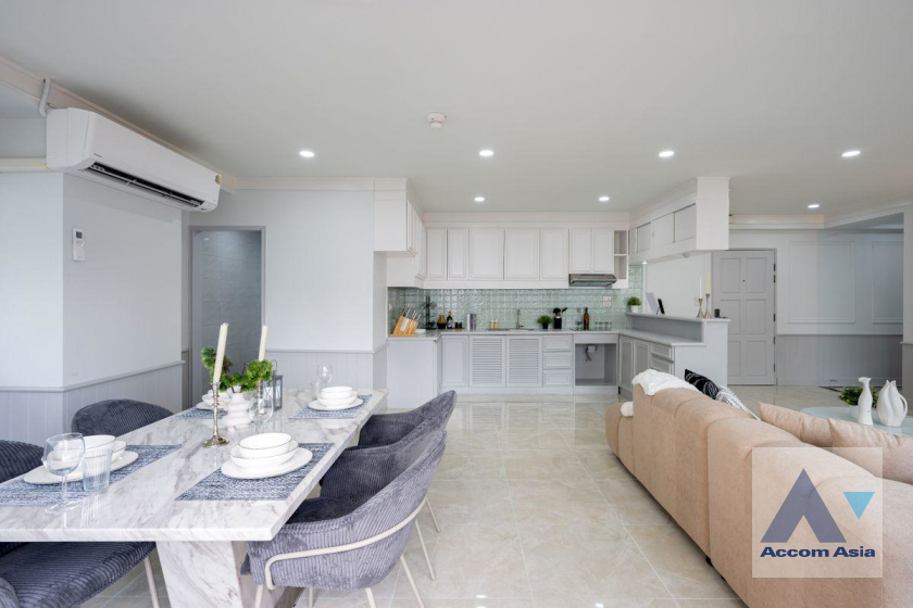 10  2 br Condominium For Sale in Sukhumvit ,Bangkok BTS Nana at Saranjai mansion AA45634