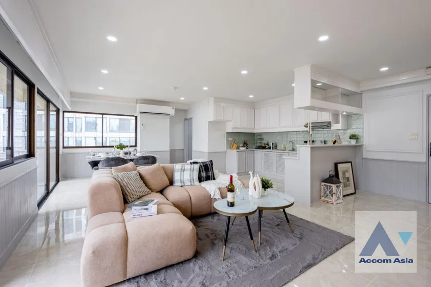 Fully Furnished, Newly renovated | Saranjai mansion Condominium  2 Bedroom for Sale BTS Nana in Sukhumvit Bangkok