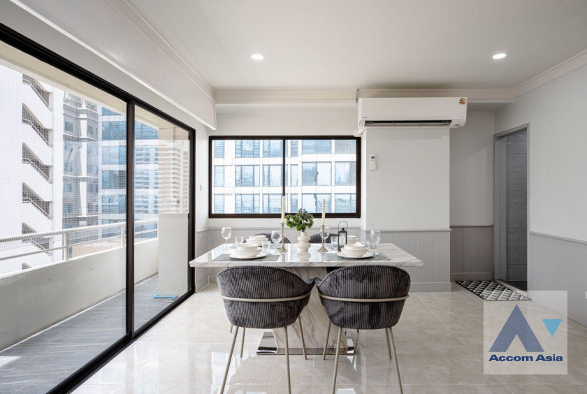 12  2 br Condominium For Sale in Sukhumvit ,Bangkok BTS Nana at Saranjai mansion AA45634