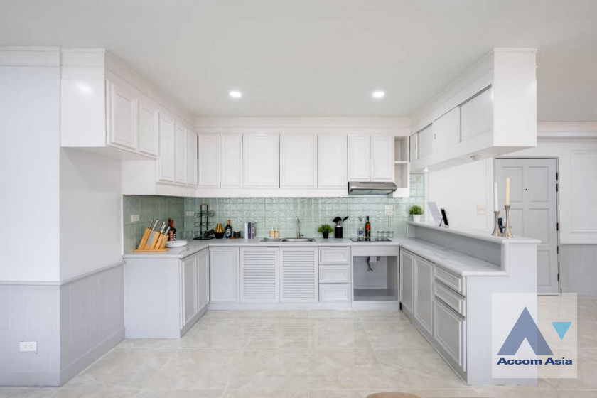 14  2 br Condominium For Sale in Sukhumvit ,Bangkok BTS Nana at Saranjai mansion AA45634