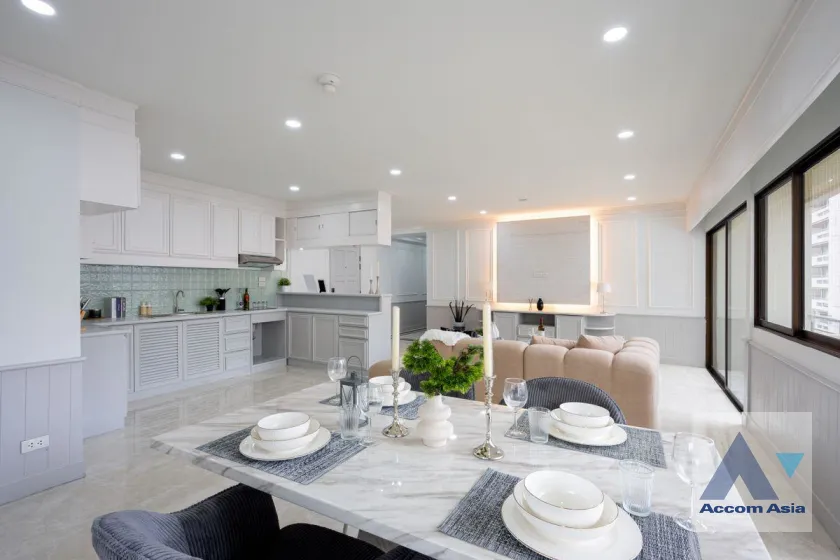 11  2 br Condominium For Sale in Sukhumvit ,Bangkok BTS Nana at Saranjai mansion AA45634
