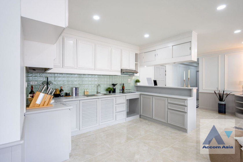 15  2 br Condominium For Sale in Sukhumvit ,Bangkok BTS Nana at Saranjai mansion AA45634