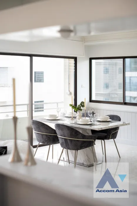 16  2 br Condominium For Sale in Sukhumvit ,Bangkok BTS Nana at Saranjai mansion AA45634