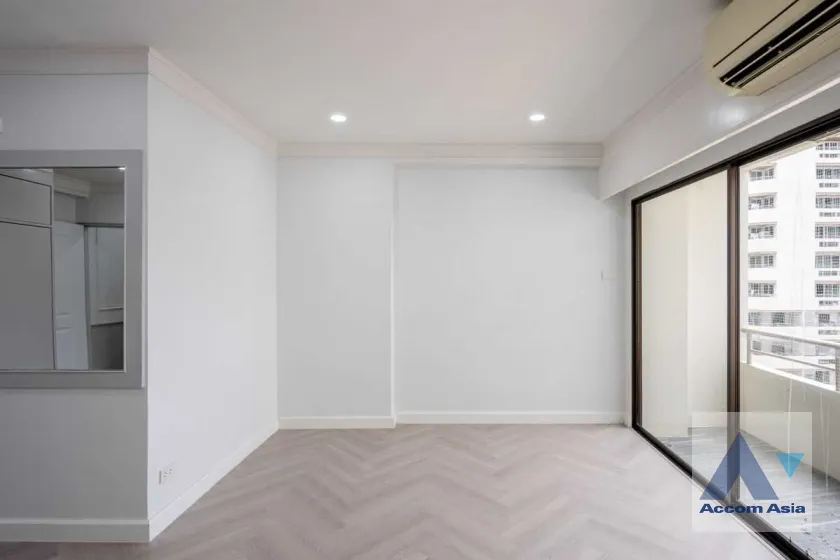 25  2 br Condominium For Sale in Sukhumvit ,Bangkok BTS Nana at Saranjai mansion AA45634