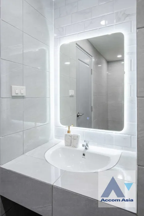 43  2 br Condominium For Sale in Sukhumvit ,Bangkok BTS Nana at Saranjai mansion AA45634