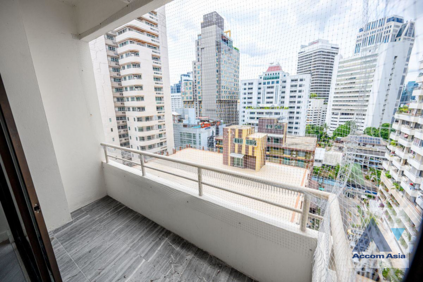 46  2 br Condominium For Sale in Sukhumvit ,Bangkok BTS Nana at Saranjai mansion AA45634