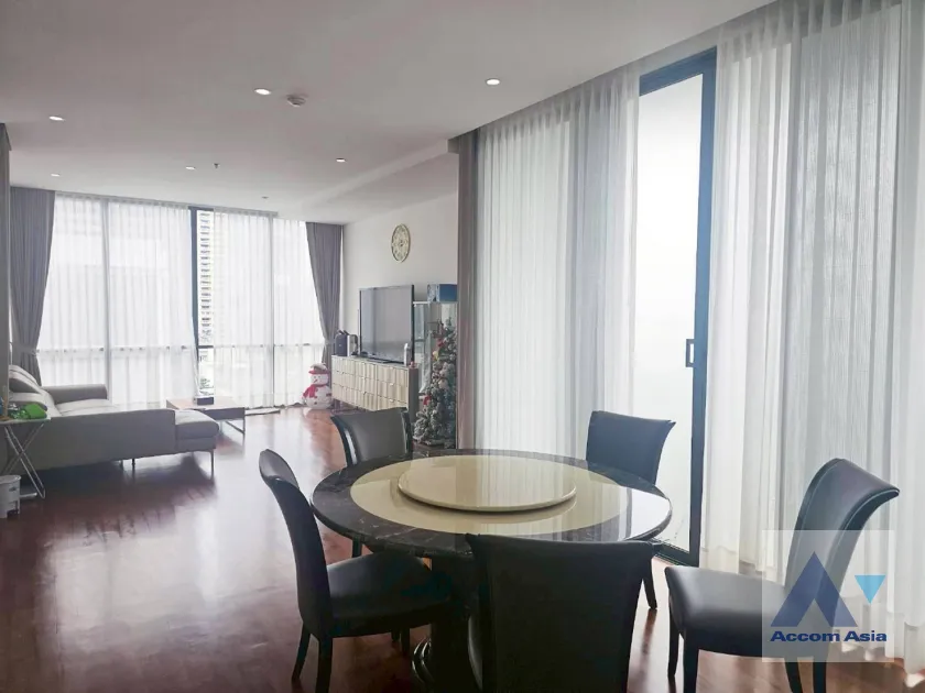 unit 2 Bedrooms  Condominium For Sale in Sukhumvit, Bangkok  near MRT Sukhumvit - BTS Asok (AA45635)