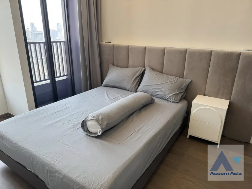 9  2 br Condominium for rent and sale in Silom ,Bangkok  at Park Origin Chula Samyan AA45636